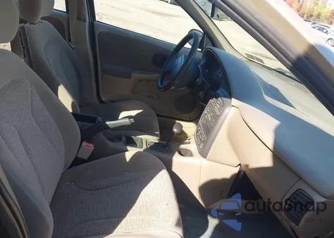 2001 Saturn Sl1 from USA, damaged, VIN 1G8ZH528X1Z280789